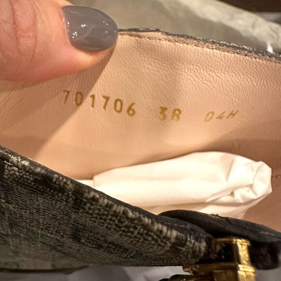 Gucci Blondie Interlocking GG Medallion Logo Ankle Booties Boots Heels - Picture 14 of 16